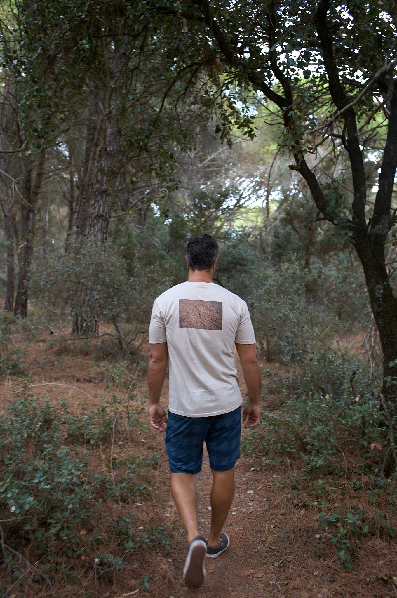 Tierra Unisex T-Shirt